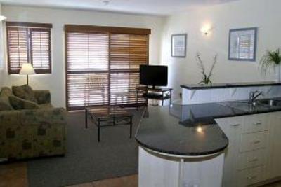 фото отеля Inn Cairns Boutique Apartments