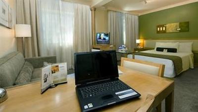 фото отеля Comfort Suites Oscar Freire