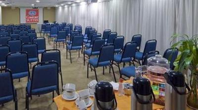 фото отеля Comfort Suites Oscar Freire