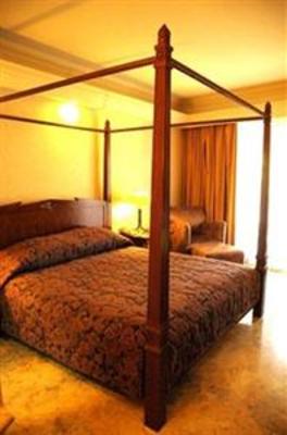 фото отеля Lorin Business Resort & Spa Solo