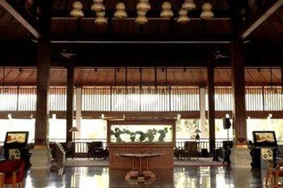 фото отеля Lorin Business Resort & Spa Solo