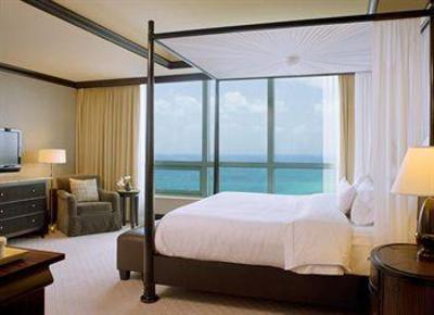 фото отеля Westin Diplomat Resort and Spa
