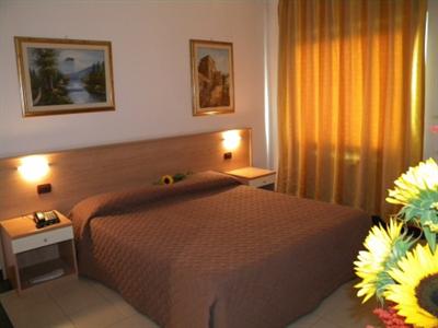 фото отеля My One Hotel Ayri Medesano