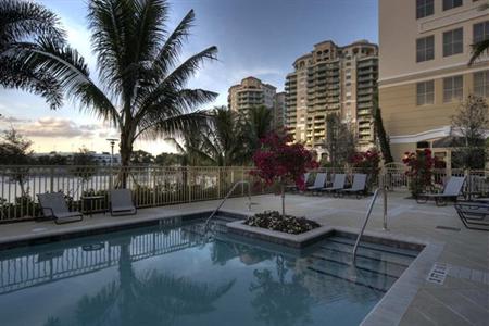 фото отеля Hilton Garden Inn Palm Beach Gardens