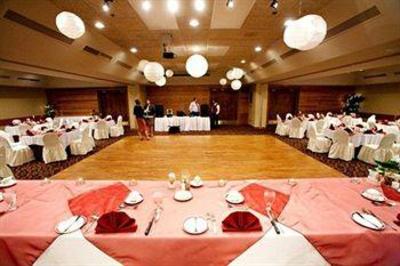 фото отеля Sawridge Inn and Conference Centre Jasper
