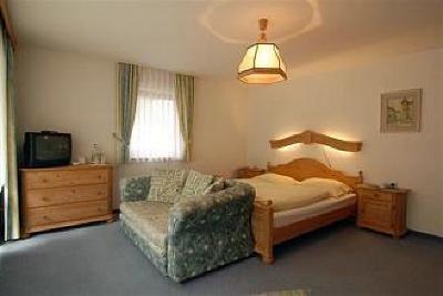 фото отеля Hotel Garni Johanneshof