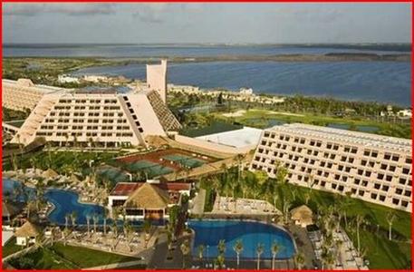 фото отеля Oasis Cancun