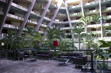 фото отеля Oasis Cancun