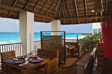 фото отеля Oasis Cancun