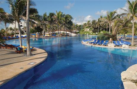 фото отеля Oasis Cancun