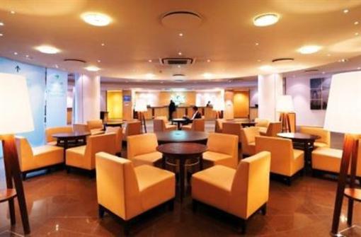 фото отеля Holiday Inn Heathrow M4 J4 London