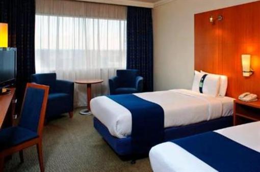 фото отеля Holiday Inn Heathrow M4 J4 London