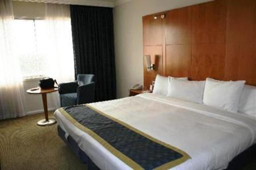 фото отеля Holiday Inn Heathrow M4 J4 London