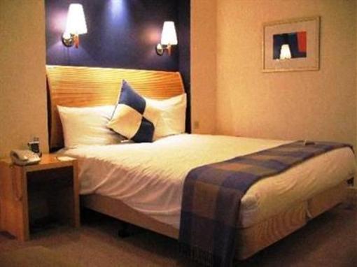 фото отеля Holiday Inn Heathrow M4 J4 London