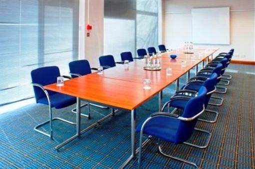 фото отеля Holiday Inn Heathrow M4 J4 London
