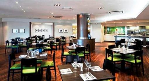 фото отеля Holiday Inn Heathrow M4 J4 London