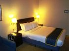 фото отеля Holiday Inn Heathrow M4 J4 London