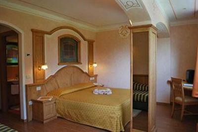 фото отеля Hotel Alle Dolomiti