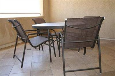 фото отеля Hampton Inn & Suites Barstow