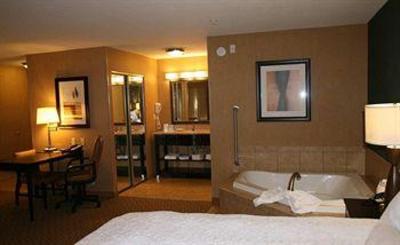 фото отеля Hampton Inn & Suites Barstow