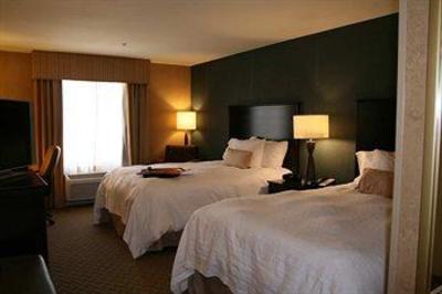 фото отеля Hampton Inn & Suites Barstow