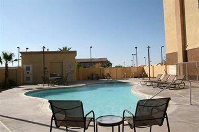 фото отеля Hampton Inn & Suites Barstow