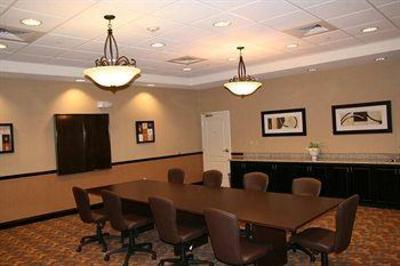 фото отеля Hampton Inn & Suites Barstow