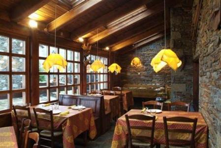 фото отеля Husa Chalet Bassibe Hotel Naut Aran