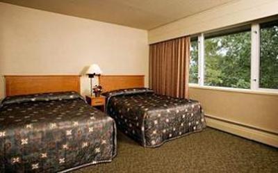 фото отеля Lobstick Lodge