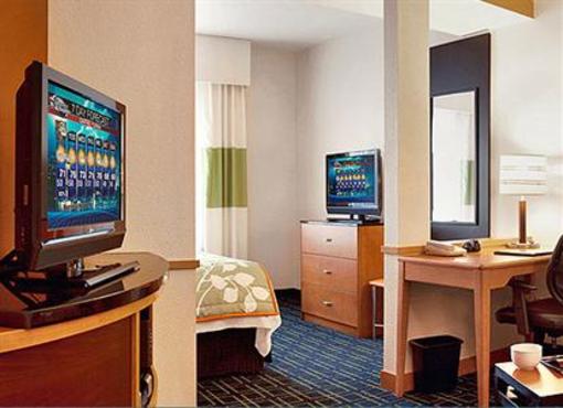 фото отеля Fairfield Inn & Suites Santa Rosa Sebastopol