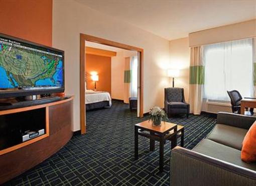 фото отеля Fairfield Inn & Suites Santa Rosa Sebastopol