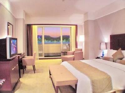 фото отеля Gold Lake Hotel Huizhou