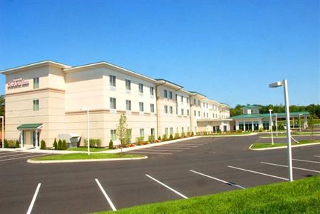фото отеля Hilton Garden Inn Riverhead