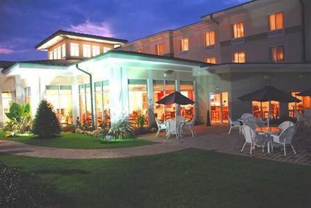 фото отеля Hilton Garden Inn Riverhead