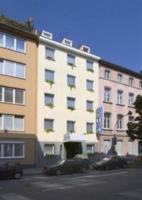 фото отеля Hotel Diana Dusseldorf