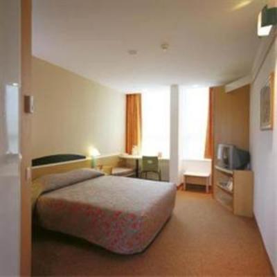 фото отеля Ibis Den Haag City Centre