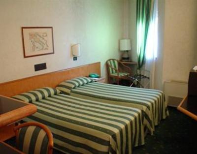 фото отеля Flora Hotel Milan