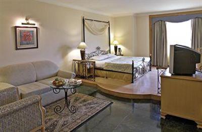 фото отеля Country Inn & Suites Jalandhar