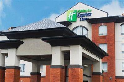 фото отеля Holiday Inn Express Hotel & Suites Slave Lake