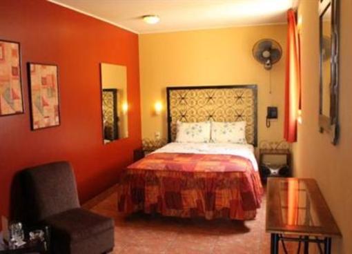 фото отеля Hostal Milano