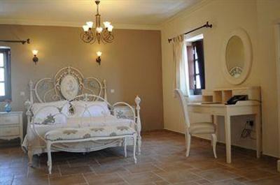 фото отеля Areos Polis Boutique Hotel