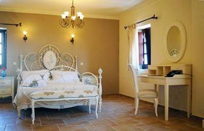 фото отеля Areos Polis Boutique Hotel