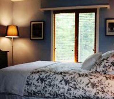 фото отеля Juniper Trails Bed & Breakfast