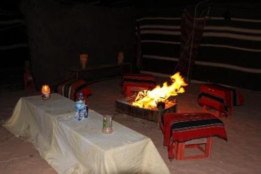 фото отеля Umm Al-Nfoos Camp