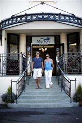 фото отеля Merton Hotel Saint Saviour