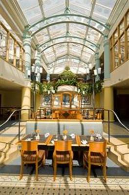 фото отеля Merton Hotel Saint Saviour