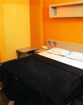 фото отеля Hotel Sri Sai