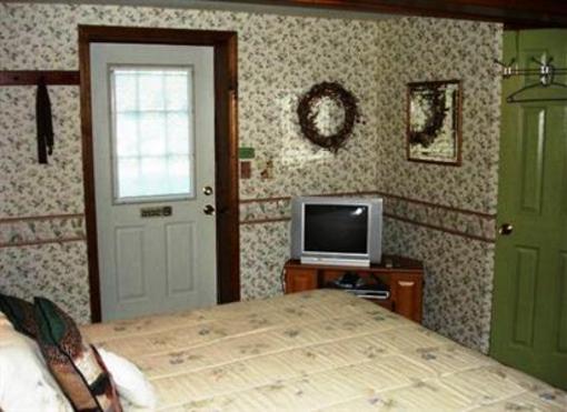 фото отеля Spruce Moose Lodge