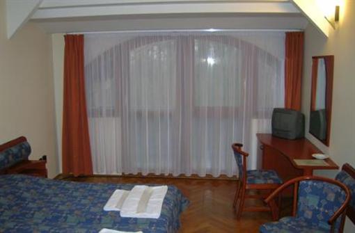 фото отеля Fenyves Hotel Bekescsaba