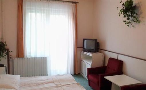 фото отеля Fenyves Hotel Bekescsaba